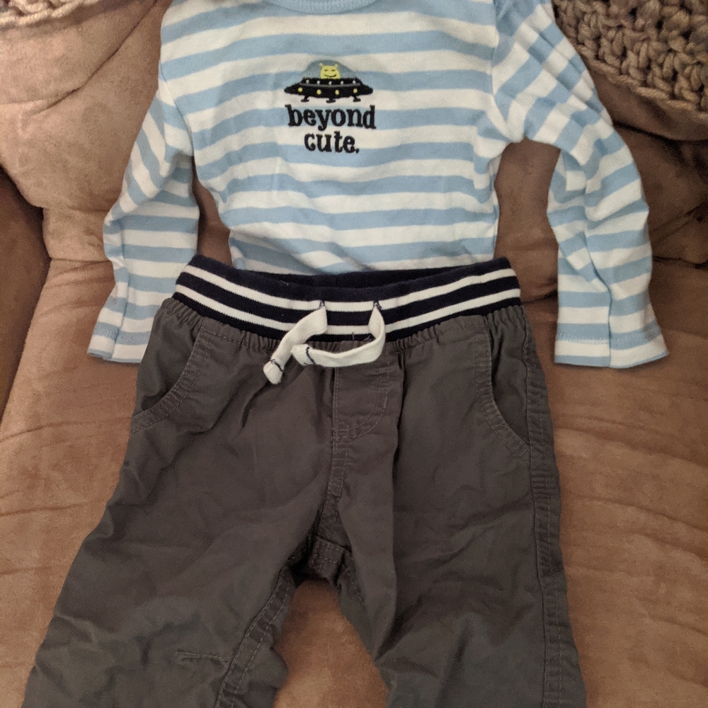 Carter's Baby bundle 6 months - Picture 2 of 5
